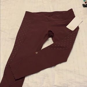 NWT Maroon and Gold LuLu crop leggings Sz 12